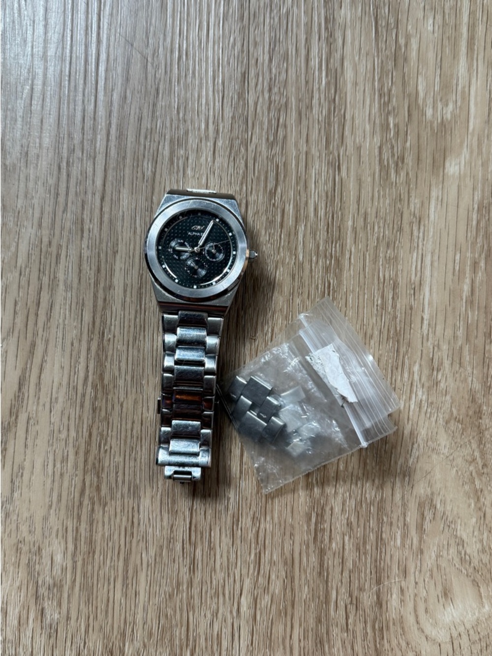 GLD Alpha Era watch
